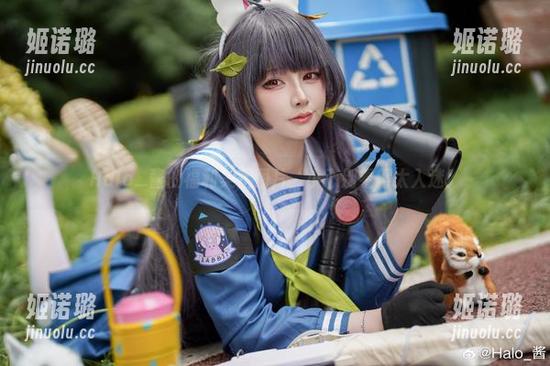 Halo_酱 Halo_酱的福利美足图片,小心别看得太入迷!