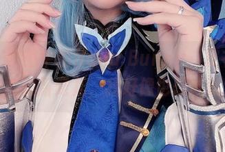 哎呀，原图中的Hana Bunny，皮衣完全是她的新宠儿，我好像也想试试！