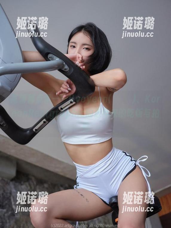 高清那点事——Hyoyeon(김효연)、KoreanRealgraphic的近年来的吃饭与拍照