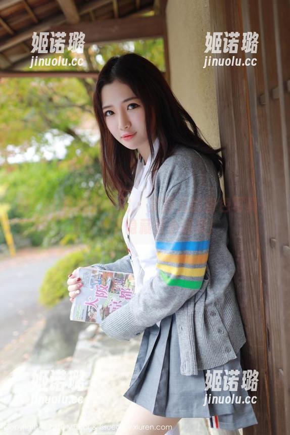 MFStar模范学院-文静儿 MFStar模范学院 - 文静儿的粉色写真:温柔之下隐藏着小调皮!