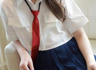 MFStar模范学院 - 就让这组原图里的许诺Sabrina校服，带我回到那个不懂爱情的年纪吧。