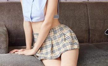MiiTao蜜桃社 - 琉璃lily写真与剧情——每一张都像是在演一出小品