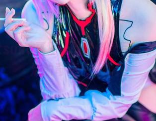 从Natsuko夏夏子的白修女写真中，看生活的奇葩一面吧！