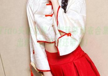 TouTiao头条女神 - 刘菲菲泳衣合集最新出炉，比海浪还带劲！