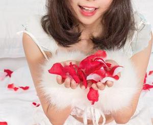 UGirls尤果网 - 乔依琳自拍时间到，更新原图引发无限遐想！