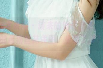 UGirls尤果网 - 该来的始终会来，李思宁的最新丝袜美图，坐稳了没？