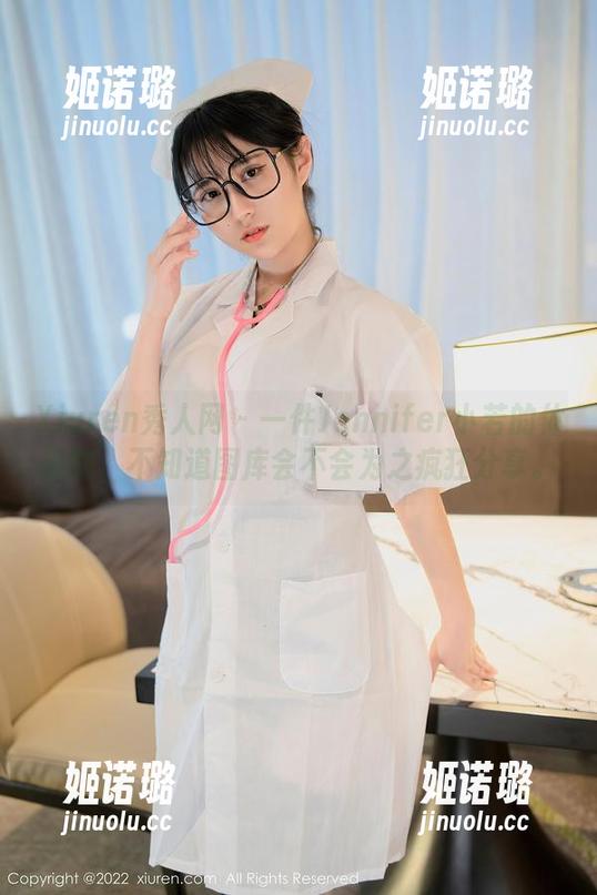 Xiuren秀人网 - 一件Jennifer小若的体操服，不知道图库会不会为之疯狂分享。