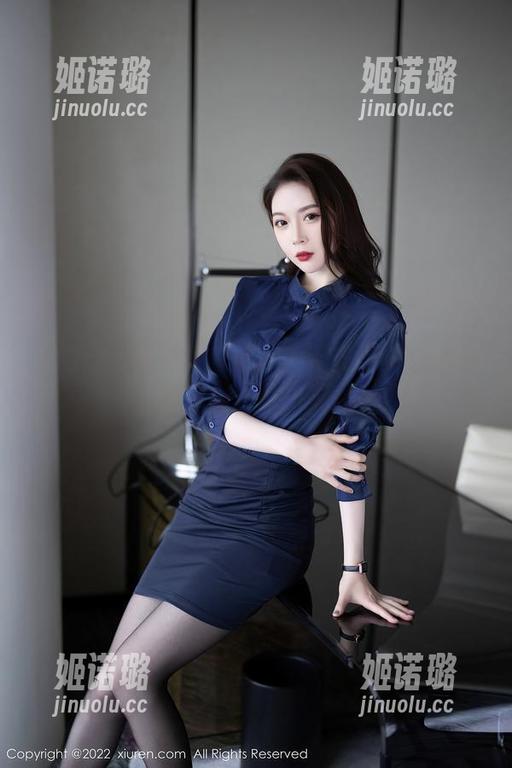 Xiuren秀人网-奶芙乔乔 Xiuren秀人网 - 奶芙乔乔支招,校园写真图集里小窍门满满!