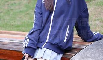 Xiuren秀人网 - 随意浏览香澄在东京的女孩写真，昨天我决定要当个摄影大师！