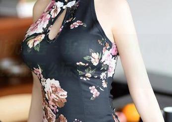 YouMi尤蜜荟 - 没有菲儿beauty的白裙，夏天能怎么玩？把套图拍得真香啊