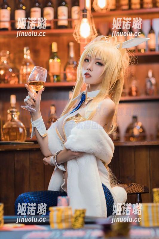 aqua水淼 aqua水淼的新游戏:一只兔女郎竟然能把蛇喰梦子玩得团团转?