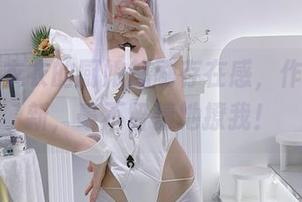 coser衣衣的厨娘怒刷存在感，作品集更新，毫不留情地撩我！