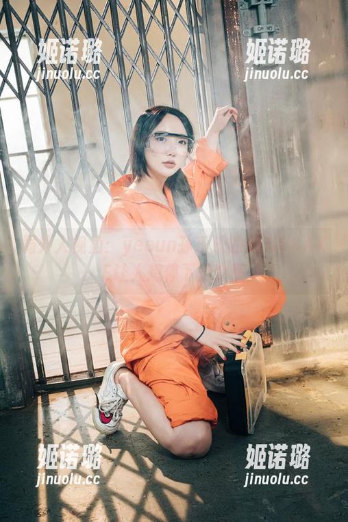 yeeun孙乐乐 局外人视角:yeeun孙乐乐的BLUECAKE让人想停下的套图