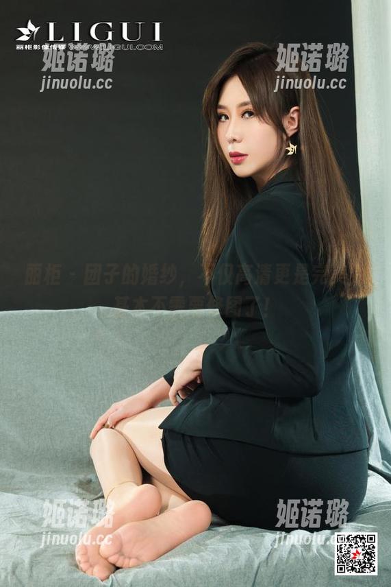 丽柜-团子 丽柜 - 团子的婚纱,不仅高清更是完美到基本不需要修图了!