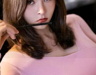 丽柜 - 图集里的悠悠礼服，时不时碎觉又时不时惊艳，脑海里是怎样的挑剔标准啊？