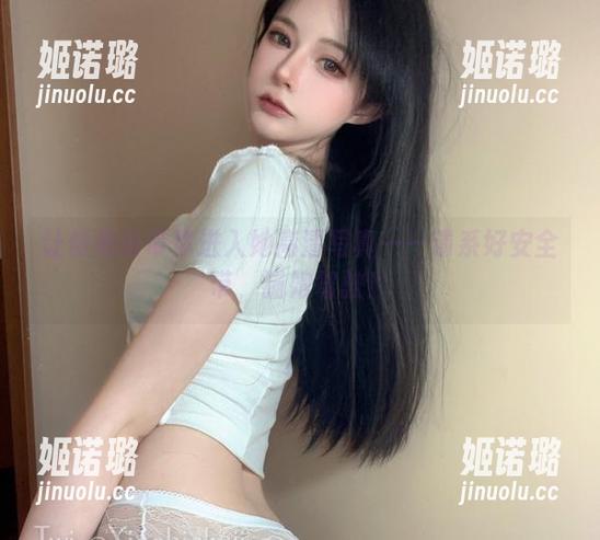让倦倦喵带你进入她高清写真——请系好安全带，猫娘驾驶！