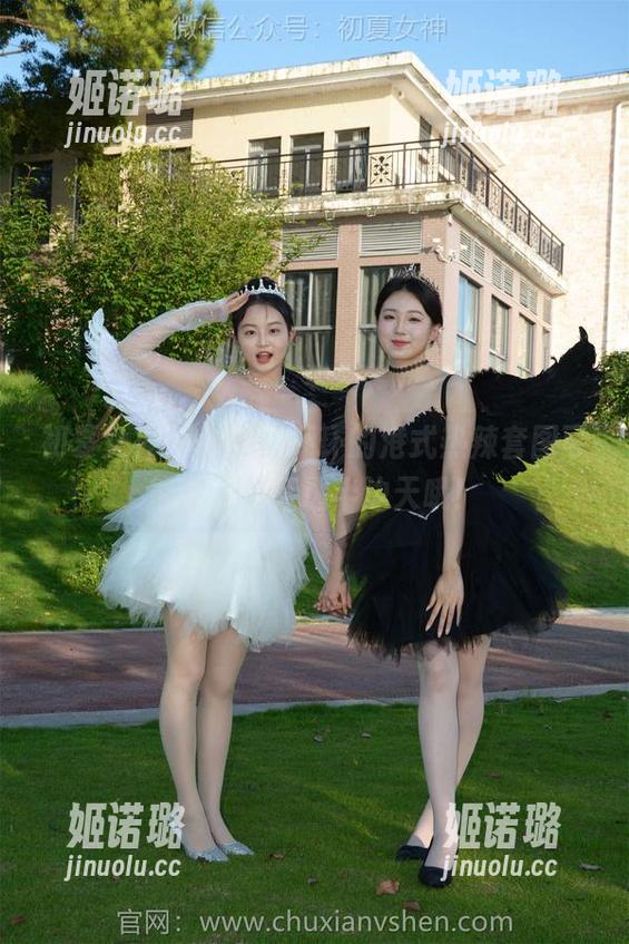 初夏女神-环环 初夏女神 - 小心,环环的港式热辣套图可能会让你红透半边天哦!