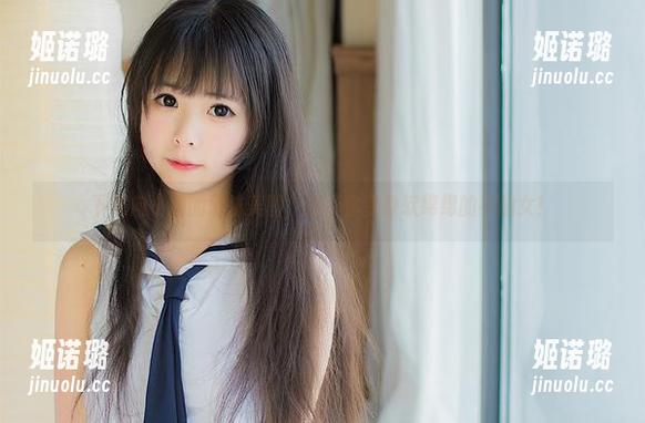 向小圆 下载向小圆的软妹美图,期待你变身软绵绵的小仙女!