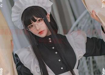 喵糖映画最新写真集：水手服学妹，轻轻一瞥，勾起我心底那抹怀旧的情绪。