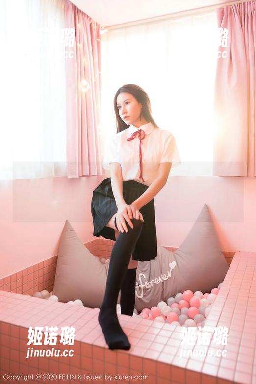 嗲囡囡-周于希 嗲囡囡 - 周于希的花嫁写真集,最新篇章,就是要让你脑海中闪现那些甜蜜的泡沫。