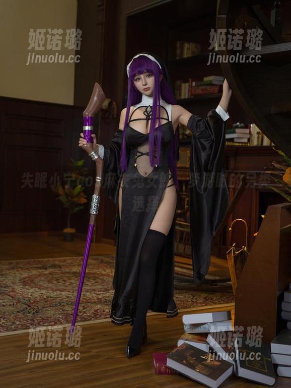 失眠小宁 失眠小宁cos麻衣兔女郎,梦游时的另类选择
