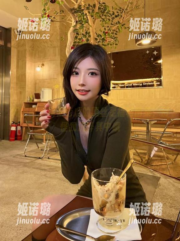 妮是老虎 微密圈 - 妮是老虎的黑丝足福利图集,别怪我沉醉其中哦