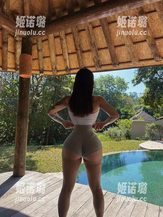 宋昱欣 微密圈 - 不讲道理的写真,宋昱欣亲自交作业等你下载!