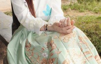 小众视觉 - 思姐的诱惑：女仆妆容走起，美图无压力