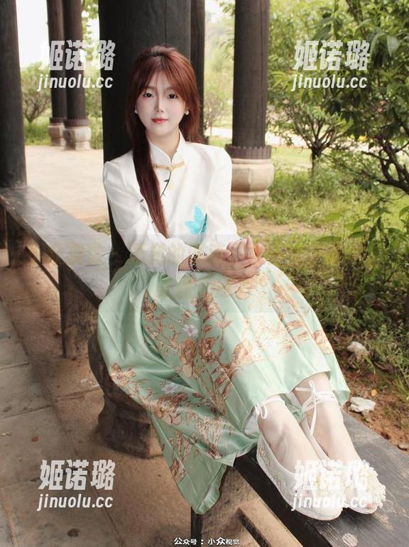 小众视觉 - 思姐的诱惑：女仆妆容走起，美图无压力