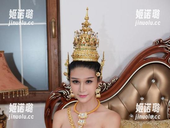 尤物馆 - 美图风暴！Amrita贞贞的双人领域，分享的内容急需提炼一下。