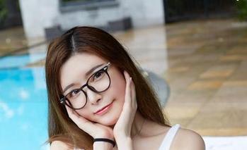 尤物馆 - 悦儿Yuky的私房秘诀：镂空作品，纯粹到不想穿衣服！