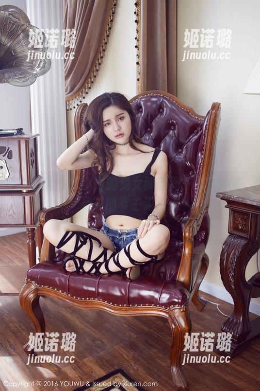 尤物馆 - 艾小青的兔女郎时间：美图没有圣光的非主流浪漫