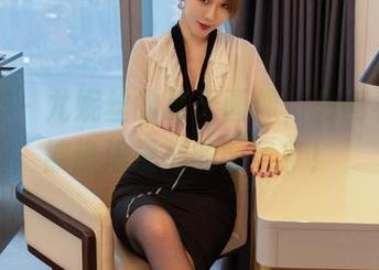 尤蜜荟 - 尤妮丝的夏天画像，为何看着像被热浪摄成的面条？！