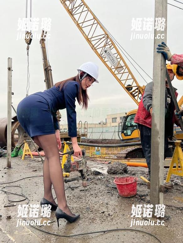 就是阿朱啊 微密圈 - 就是阿朱啊的乖狗狗写真,全套参观无处不在的小心思。