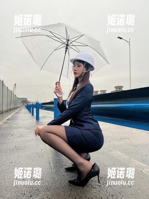 微密圈 - 在就是阿朱啊的海边：高清套图，波浪拍打着让我心乱