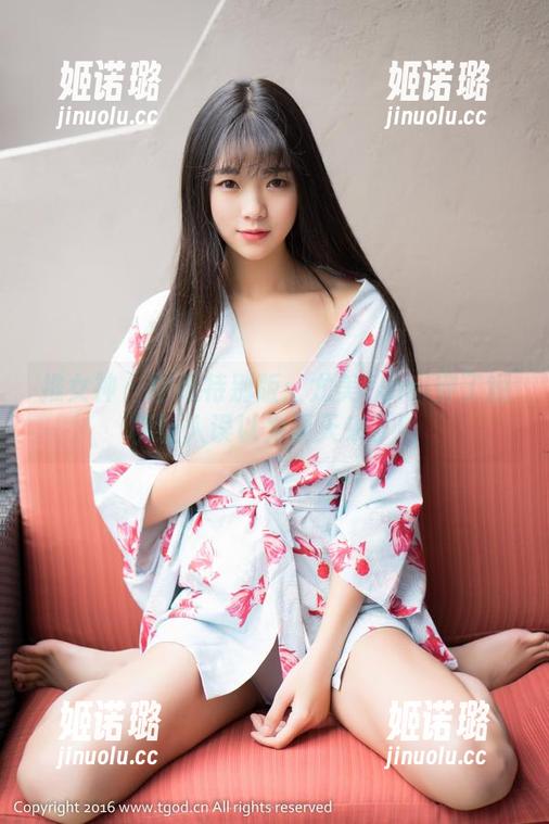 推女神-尤美Yumi 推女神 - 壁纸特别版:尤美Yumi穿了短裤让人误以为夏天来了!