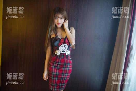 推女郎-何奕恋 推女郎 - 何奕恋校服写真:现代校服猜想游戏,到底是“学习”还是“风骚”!
