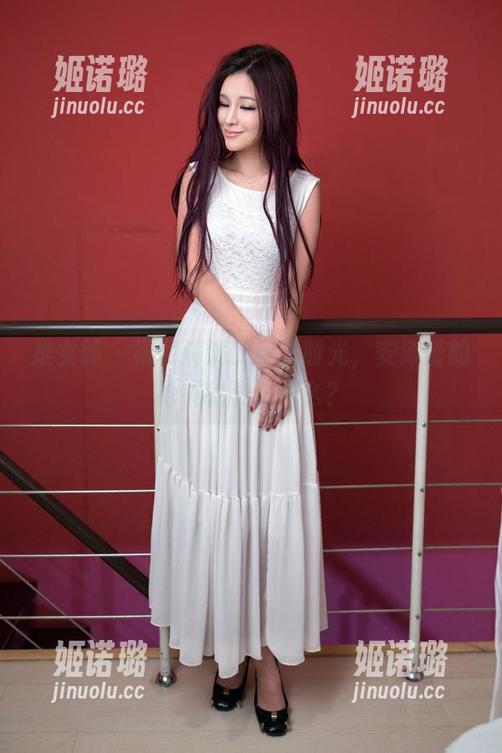 推女郎-安沛蕾 推女郎 - 福利满满的自拍时光,安沛蕾的抢镜秘诀是什么?