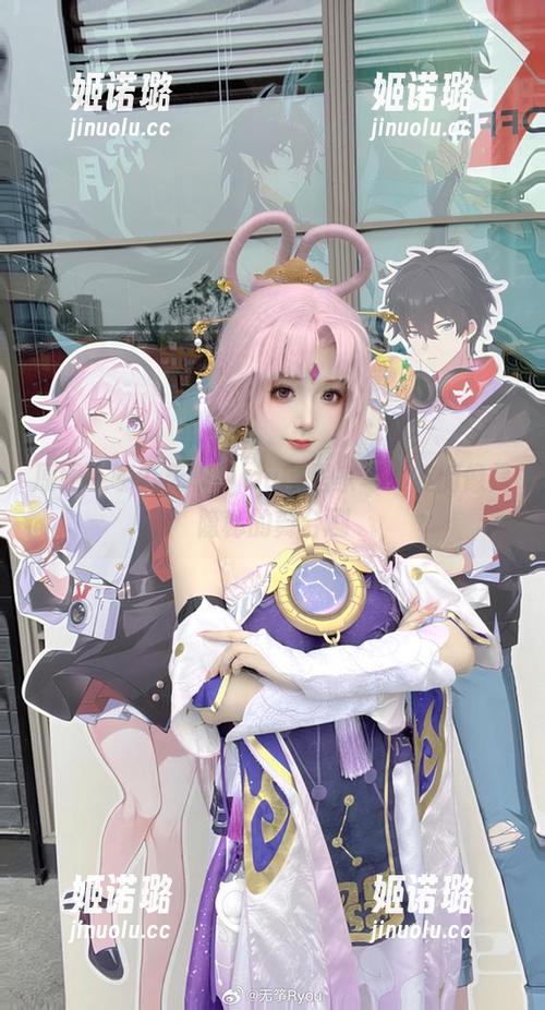 原图在哪？无筝ryou的居家写真反倒像是隐秘的舞台剧