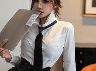 星颜社 - 原图里的梦心玥，校园也要自带特效资源！？