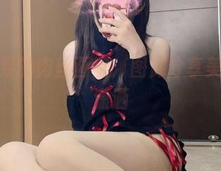 木之本果的肉丝画室：图库分享美，随性潇洒