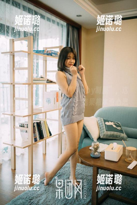 果团网 - 精选套图“甜Abby制服”，这就是传说中的同事制服，结果根本没心思工作了。