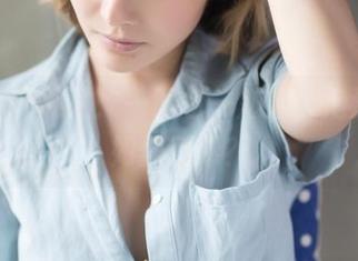 果团网的私拍：一图包一魅惑，泡沫之夏如你所愿？