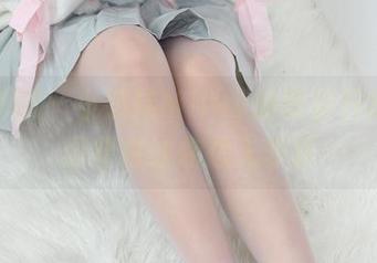 森萝财团 - 小奶糕Milky的套装日常：原图留白让你想入非非
