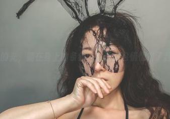 樱晚gigi的光，躺在身上的条纹：高清图包悄悄窜了我的视线！