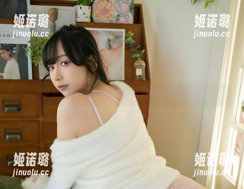 浅安安 浅安安的无圣光探索:黑胶带的另类姿态