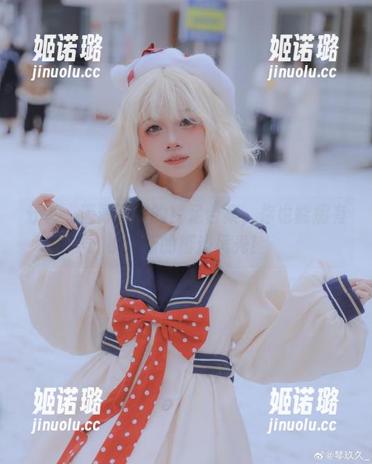清青琴玖 分享:清青琴玖的裸足合集,你也能拥有小清新的脚边风光!