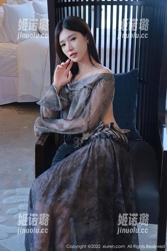 秀人网-宋愉愉 秀人网 - 最新女仆写真出炉,宋愉愉的更新让我又开始考虑信任问题。