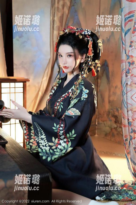秀人网-小泡芙 秀人网 - 小泡芙的海边冒险:高清作品集,一剂心灵鸡汤!