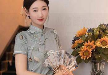 秀人网 - 你我同行，悠悠酱yoyoyo转身“女神”，最新资源说来就来，点开试试？